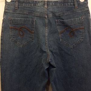 Smith's  Women's Bootcut Stretch Blue Jean's Sz 12